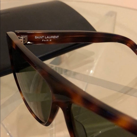 SAINT LAURENT (YSL) S|1 SUNGLASSES - Picture 2 of 3